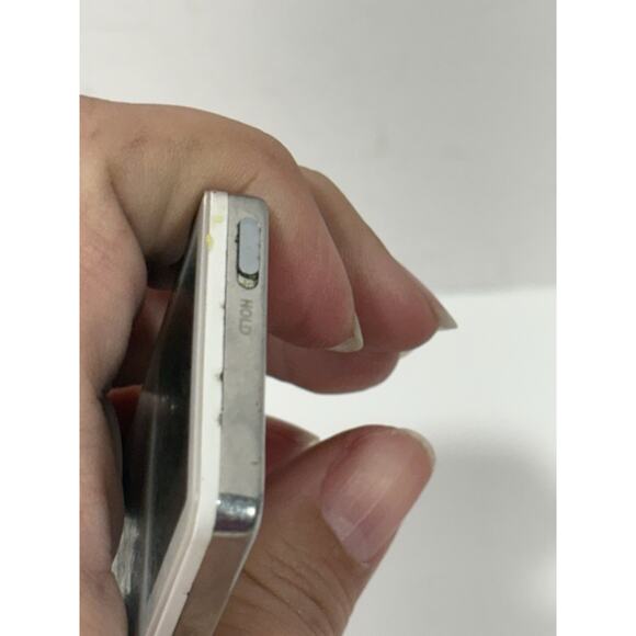 Apple Ipod‎ Nano A1137 2GB White Vintage For Parts Only AS IS - Picture 3 of 4